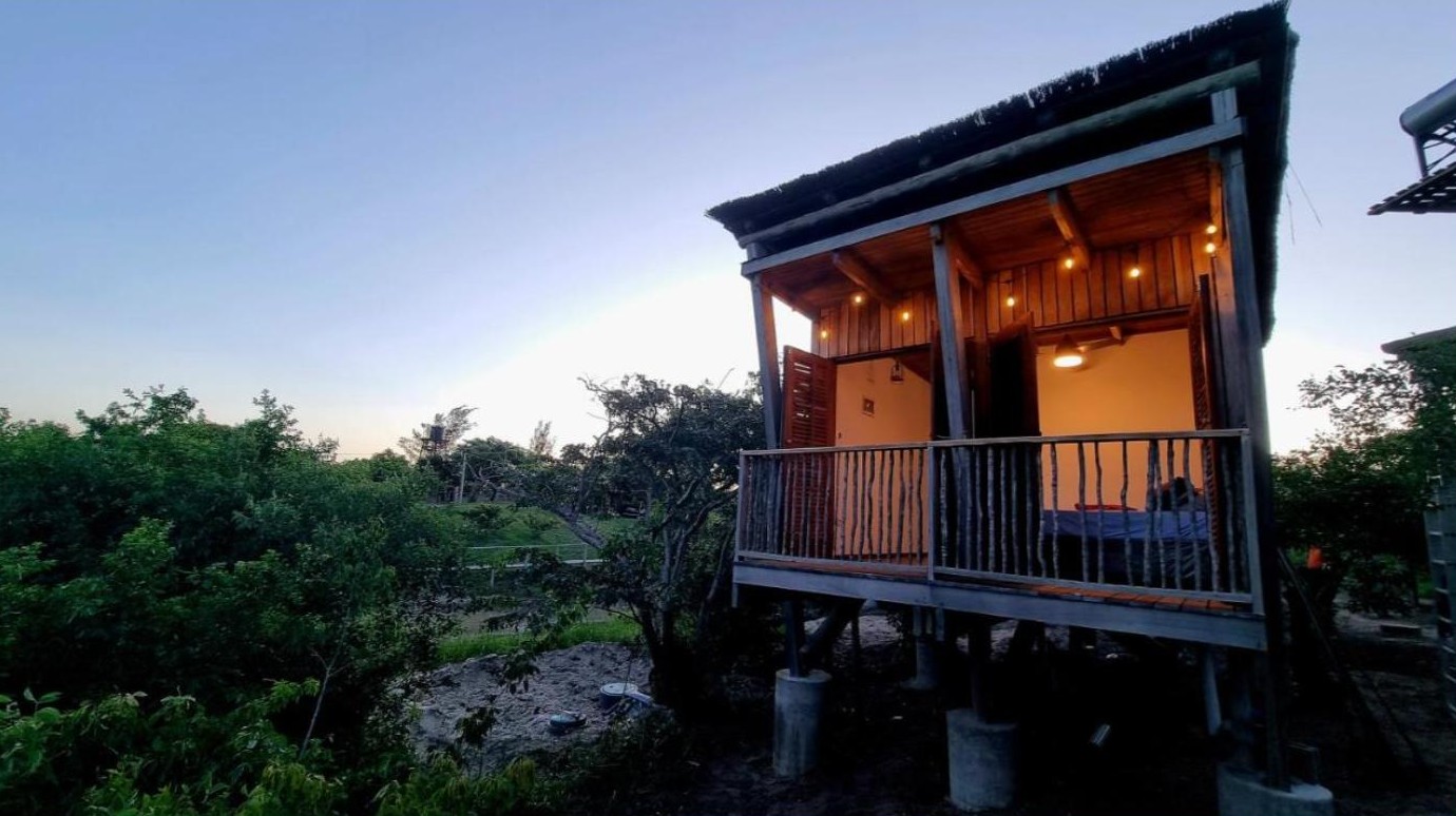 Chalet en bois sur pilotis à Baia de Maputo Lodge