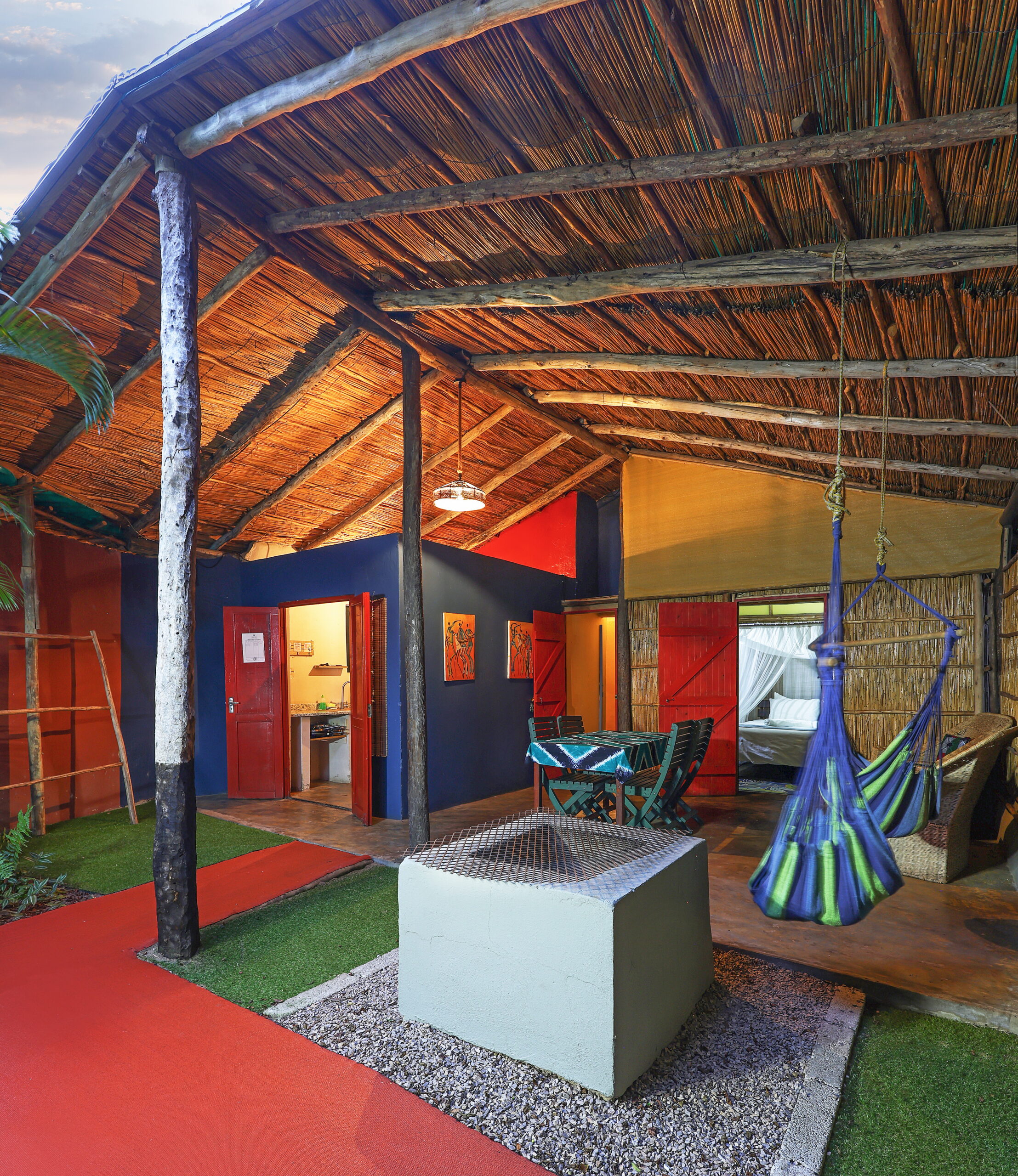 Outdoor area of a deluxe four-sleeper unit at Gala-Gala Eco Resort, Ponta do Ouro