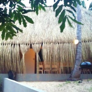 Bungalow au toit de chaume avec espace braai au Nao Faz Mal, Praia da Barra
