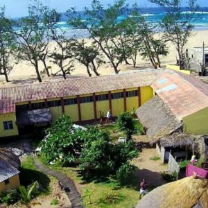 Pariango Beach Motel и пляж с высоты птичьего полёта, Тофу
