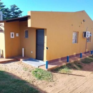Façade de la maison d'hôtes Recanto do Meu Tio à Tambara 2, Chimoio, Mozambique