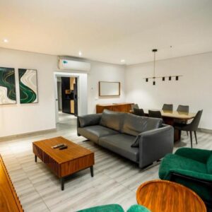 Wohnbereich eines Apartments im Space Quality Apart Hotel, Tete