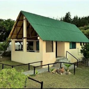 Tofinho Beach Cottages — коттедж с собственной кухней у пляжа Tofinho, Мозамбик