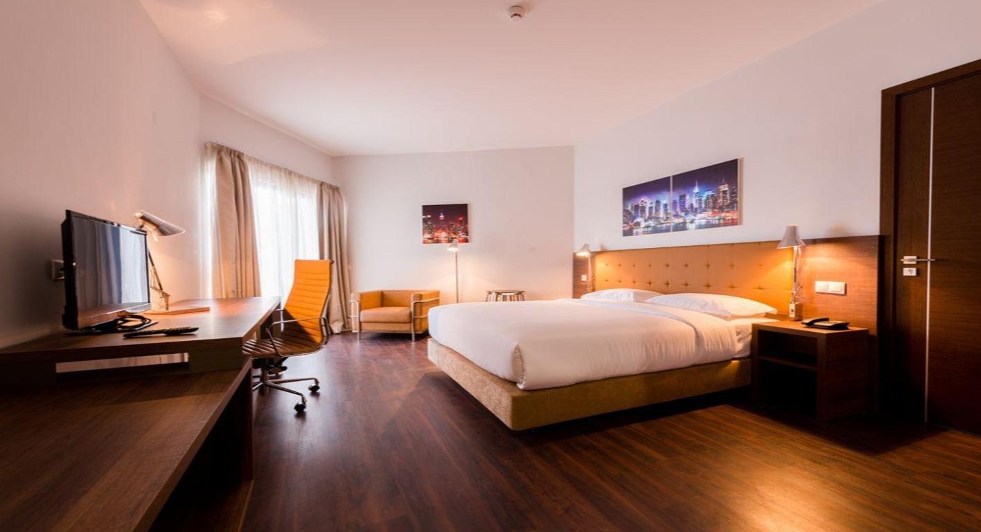 Номер в VIP Executive Tete Hotel, Тете